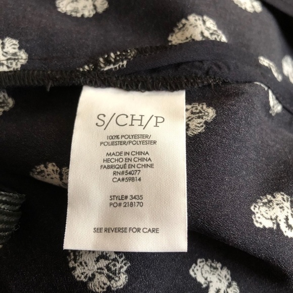 CAbi Memento #3435 V-Neck Blouse - Picture 3 of 6
